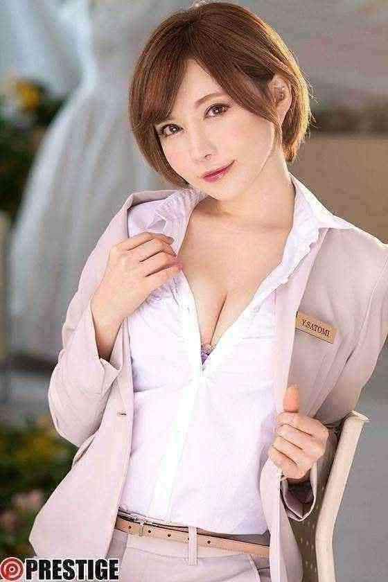 【上了穿丝袜的妈妈】【完】