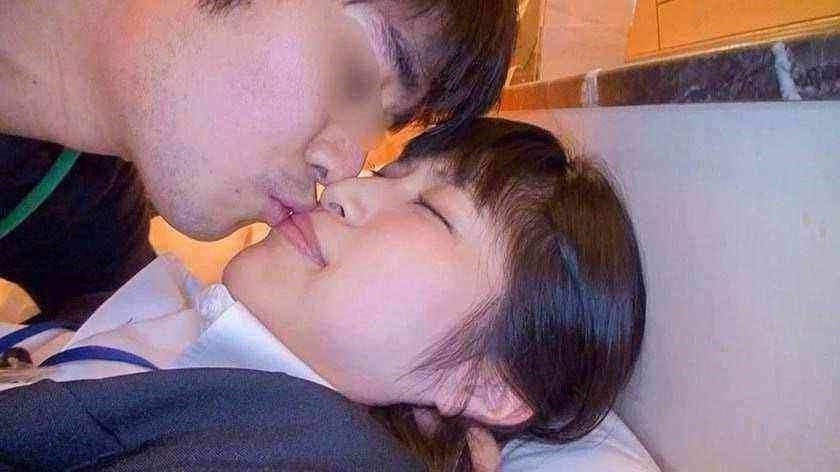 妈妈被神棍强奸了