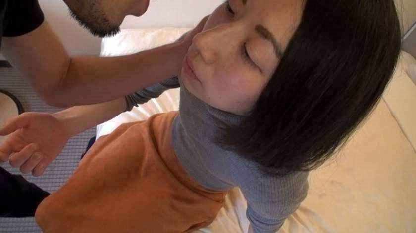 一个女人的乱伦游戏